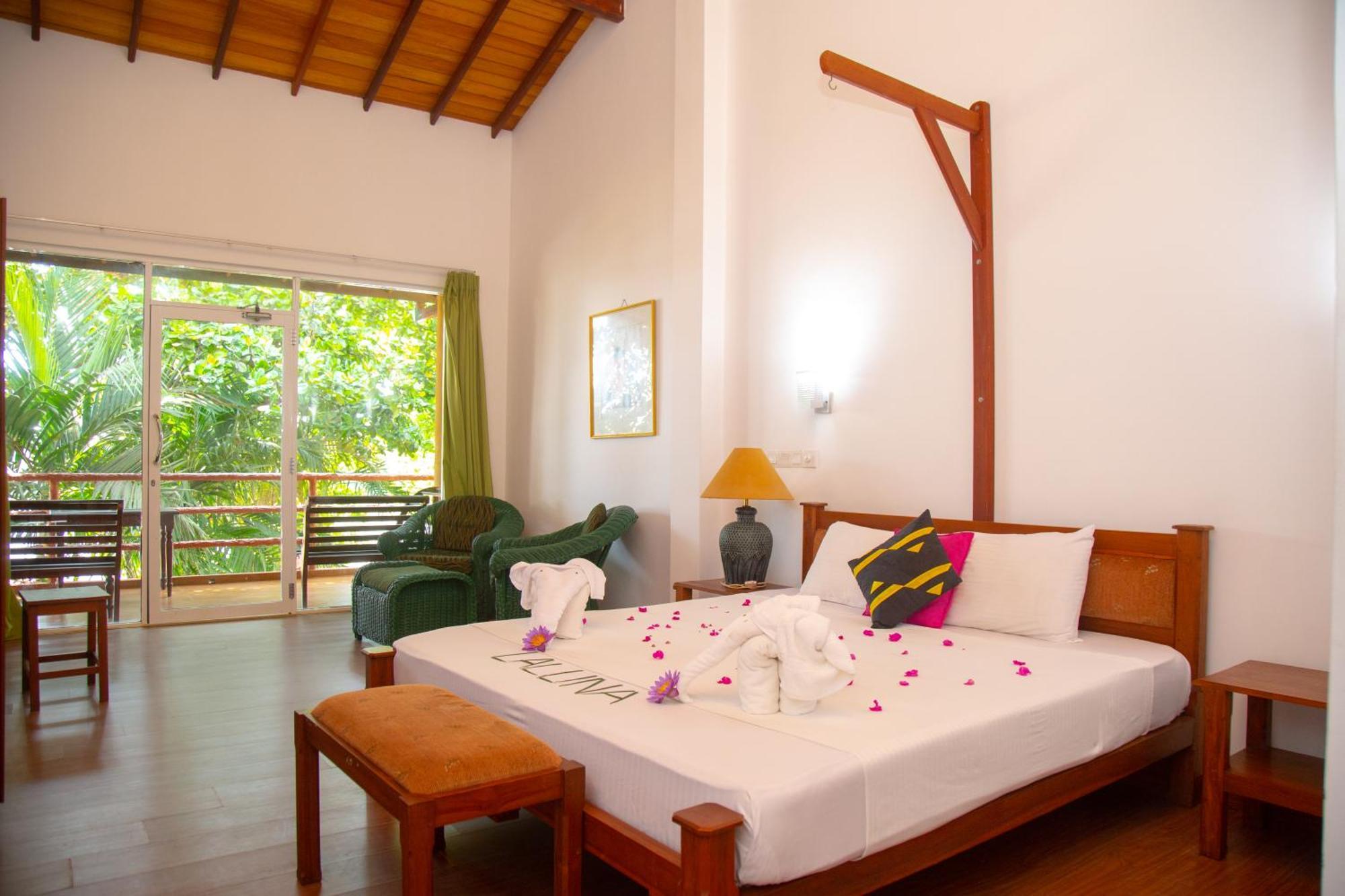 Laluna Ayurveda Resort ベントータ エクステリア 写真